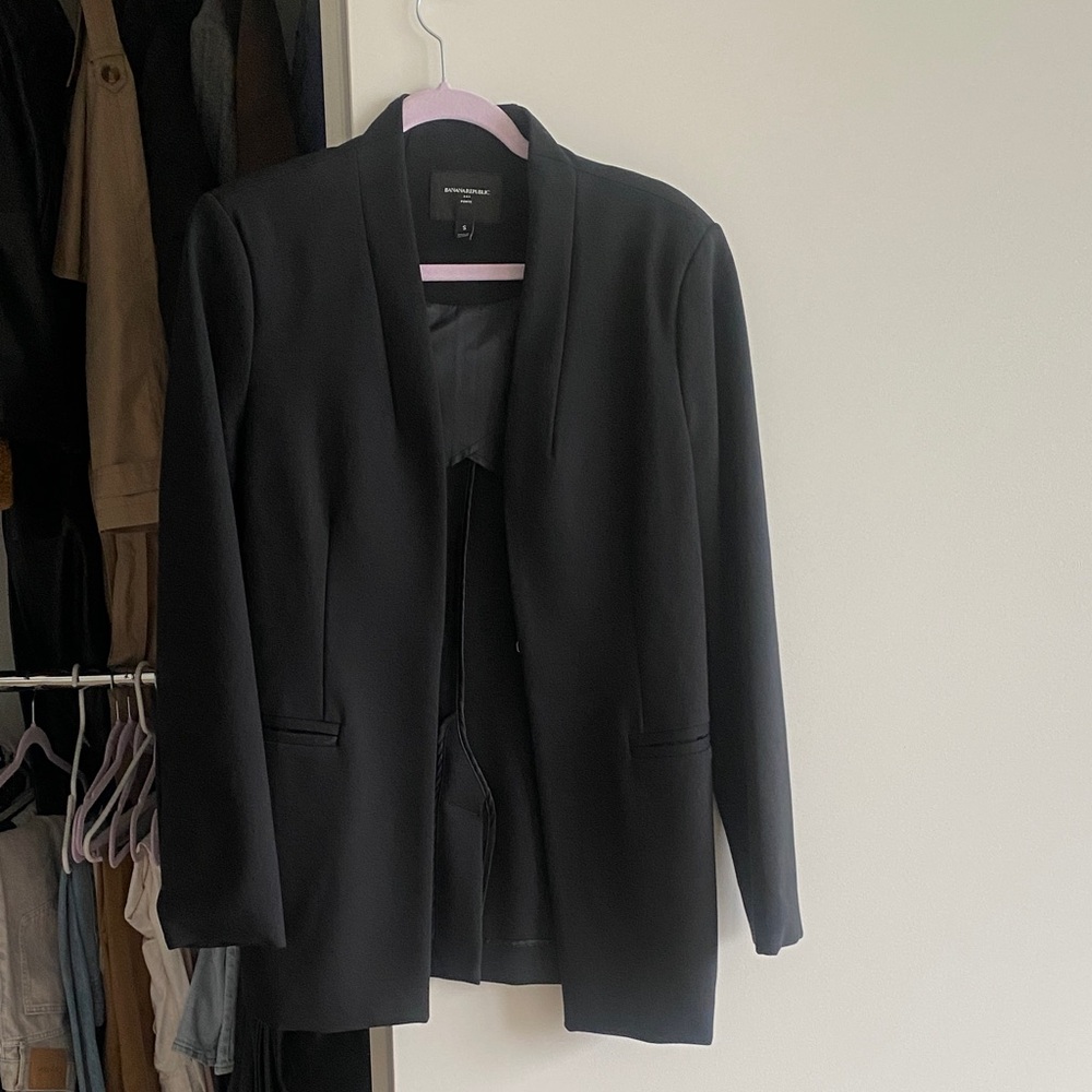Banana Republic Classic Black Blazer